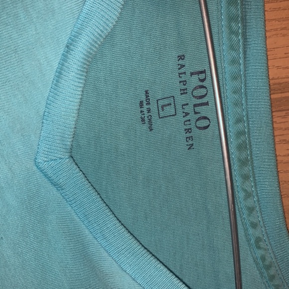 Ralph Lauren V neck - Picture 2 of 2